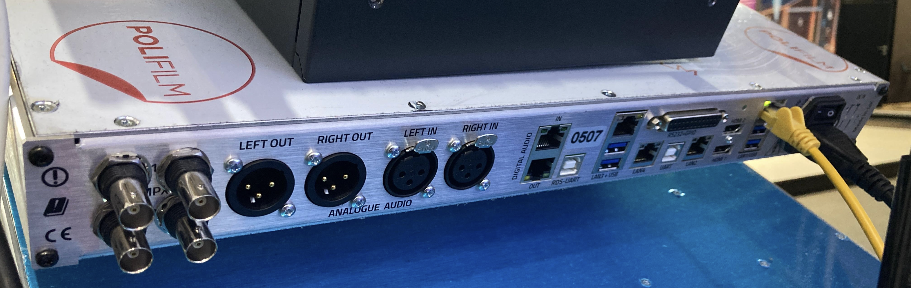 ZEN-10 Stereo AGC - Achterkant
